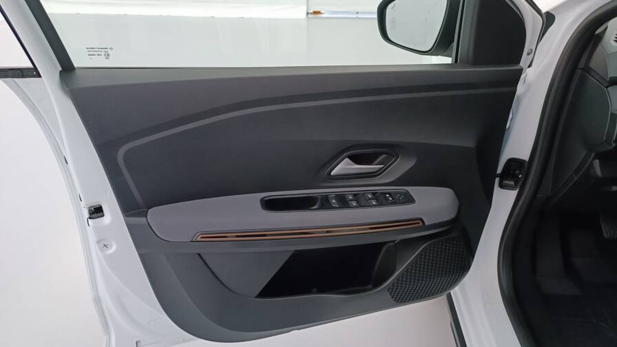 Mandataire Automobile neuf, recherche de Dacia Jogger-1-0-eco-g-100ch-extr-me-7pl - E-Motors