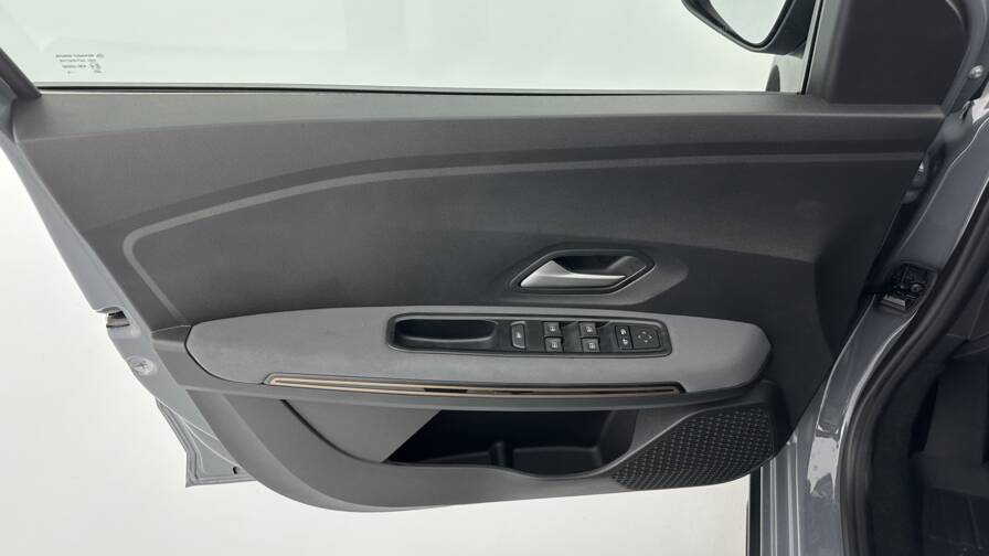 Mandataire Automobile neuf, recherche de Dacia Jogger-1-0-eco-g-100ch-extr-me-7pl - E-Motors