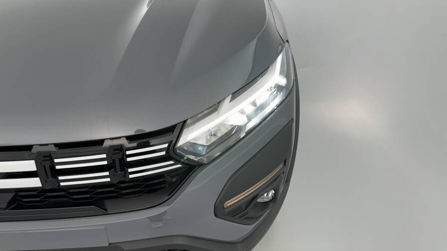 Mandataire Automobile neuf, recherche de Dacia Jogger-1-0-eco-g-100ch-extr-me-7pl - E-Motors