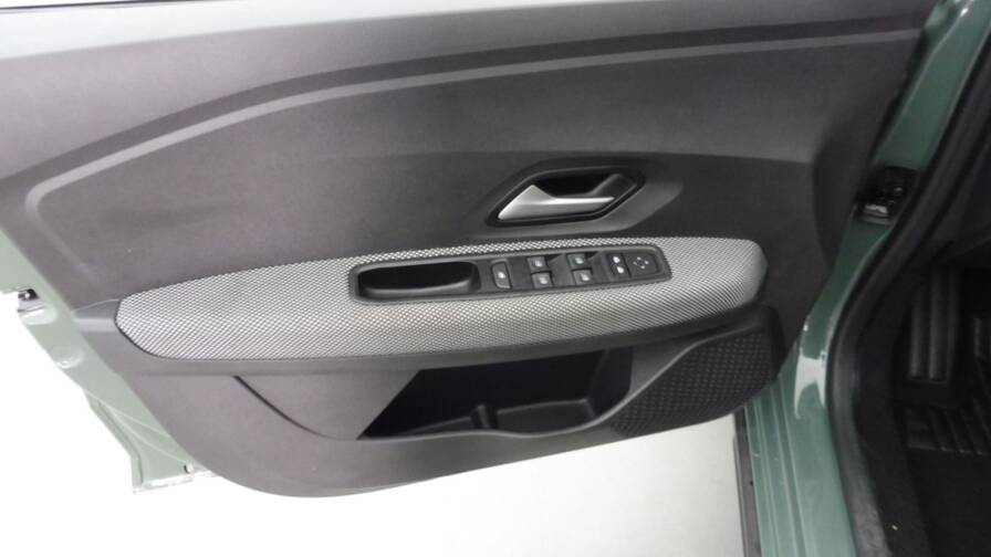 Mandataire Automobile occasion, recherche de Dacia Jogger-1-0-tce-110ch-expression-7-places-24 - E-Motors