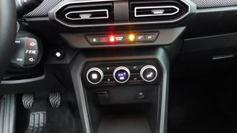 Mandataire Automobile occasion, recherche de Dacia Jogger-1-0-tce-110ch-expression-7-places-24 - E-Motors