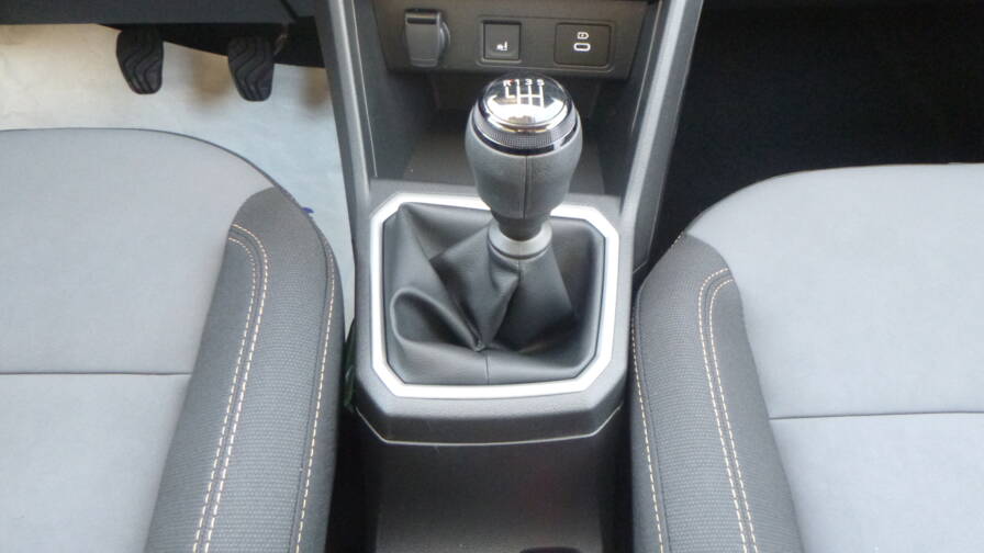 Mandataire Automobile neuf, recherche de Dacia Jogger-eco-g-100-7-places-extreme-plus-plus-si-ges-av-chauffants - E-Motors