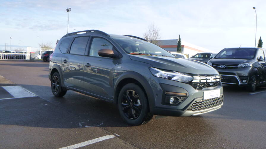 Mandataire Automobile neuf, recherche de Dacia Jogger-eco-g-100-7-places-extreme-plus-plus-si-ges-av-chauffants - E-Motors