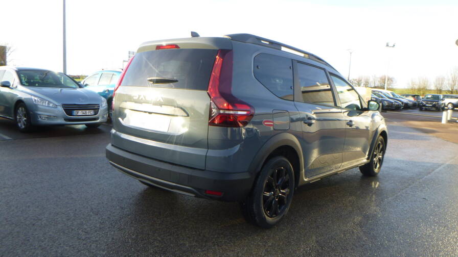 Mandataire Automobile neuf, recherche de Dacia Jogger-eco-g-100-7-places-extreme-plus-plus-si-ges-av-chauffants - E-Motors