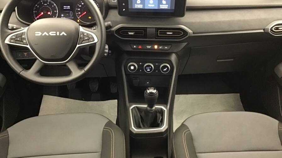 Mandataire Automobile occasion, recherche de Dacia Jogger-eco-g-100-7-places-extreme - E-Motors