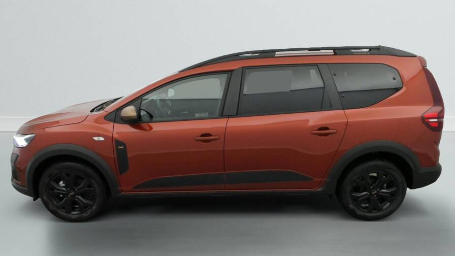 Mandataire Automobile neuf, recherche de Dacia Jogger-eco-g-100-7-places-gsr2-extreme-plus - E-Motors