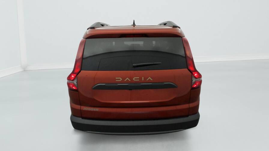 Mandataire Automobile neuf, recherche de Dacia Jogger-eco-g-100-7-places-gsr2-extreme-plus - E-Motors