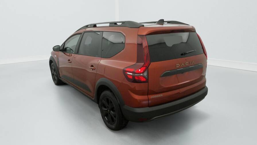 Mandataire Automobile neuf, recherche de Dacia Jogger-eco-g-100-7-places-gsr2-extreme-plus - E-Motors
