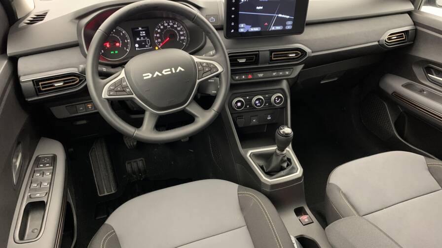 Mandataire Automobile neuf, recherche de Dacia Jogger-eco-g-100-7-places-gsr2-extreme-plus - E-Motors