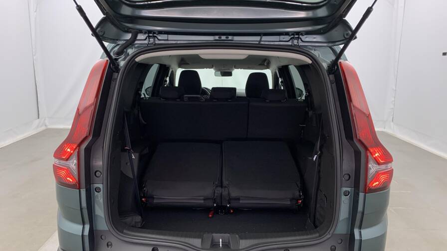 Mandataire Automobile neuf, recherche de Dacia Jogger-eco-g-100-7-places-gsr2-extreme-plus - E-Motors