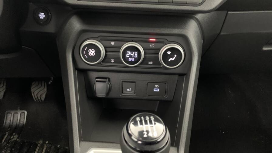 Mandataire Automobile neuf, recherche de Dacia Jogger-eco-g-100-7-places-gsr2-extreme-plus - E-Motors