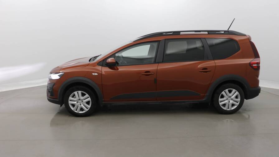 Mandataire Automobile occasion, recherche de Dacia Jogger-hybrid-140-7-places-expression - E-Motors