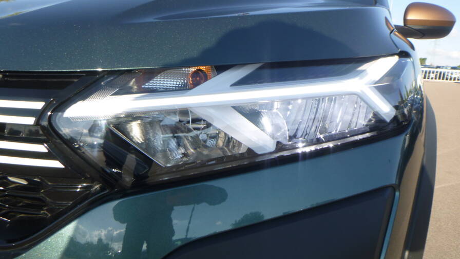 Mandataire Automobile neuf, recherche de Dacia Jogger-eco-g-100-7-places-extreme-plus-plus-si-ges-av-chauffants - E-Motors