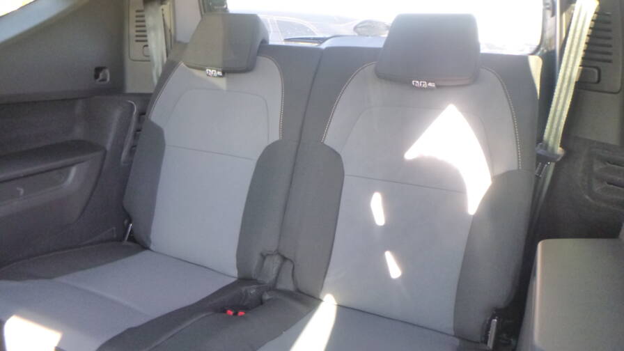 Mandataire Automobile neuf, recherche de Dacia Jogger-eco-g-100-7-places-extreme-plus-plus-si-ges-av-chauffants - E-Motors