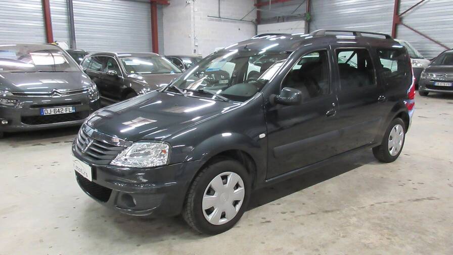 Avis-mandataire-auto-Emotors-Dacia-Logan-mcv-Bio-thanol-105-7places-plus-clim.