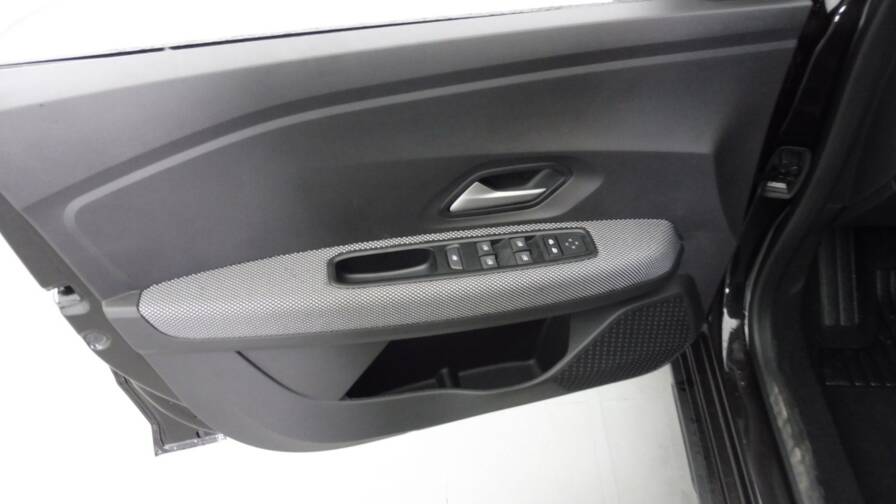 Mandataire Automobile occasion, recherche de Dacia Sandero-1-0-tce-90ch-stepway-expression-24 - E-Motors