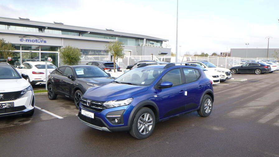 Avis-mandataire-auto-Emotors-Dacia-Sandero-Stepway-confort-eco-g-100.