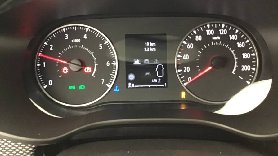 Mandataire Automobile occasion, recherche de Dacia Sandero-eco-g-100-gsr2-stepway-expression5-portes-vp-essence-ou-gaz042024-en-cours - E-Motors