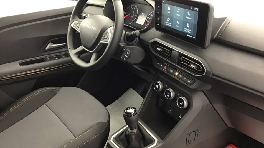 Mandataire Automobile occasion, recherche de Dacia Sandero-eco-g-100-gsr2-stepway-extreme-plus-5-portes-vp-essence-ou-gaz042024-en-cours - E-Motors