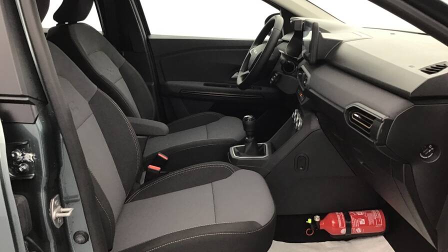 Mandataire Automobile occasion, recherche de Dacia Sandero-eco-g-100-gsr2-stepway-extreme-plus-5-portes-vp-essence-ou-gaz042024-en-cours - E-Motors