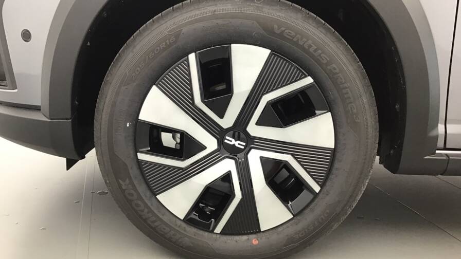 Mandataire Automobile occasion, recherche de Dacia Sandero-tce-90-gsr2-stepway-expression5-portes-vp-essence-sans-plomb - E-Motors