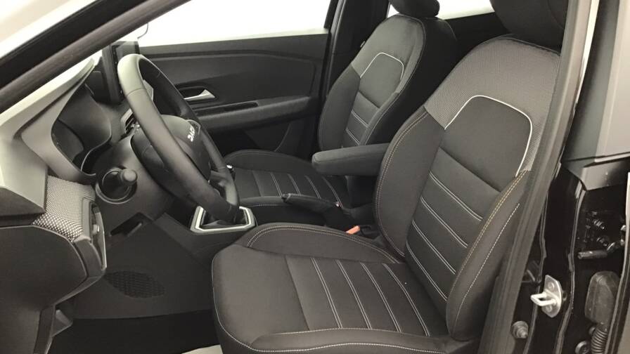 Mandataire Automobile occasion, recherche de Dacia Sandero-tce-90-gsr2-stepway-expression5-portes-vp-essence-sans-plomb - E-Motors