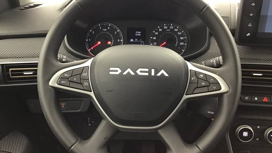 Mandataire Automobile occasion, recherche de Dacia Sandero-tce-90-gsr2-stepway-expression5-portes-vp-essence-sans-plomb - E-Motors