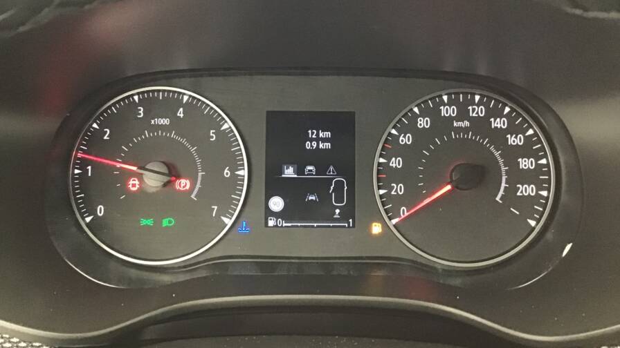 Mandataire Automobile occasion, recherche de Dacia Sandero-tce-90-gsr2-stepway-expression5-portes-vp-essence-sans-plomb - E-Motors