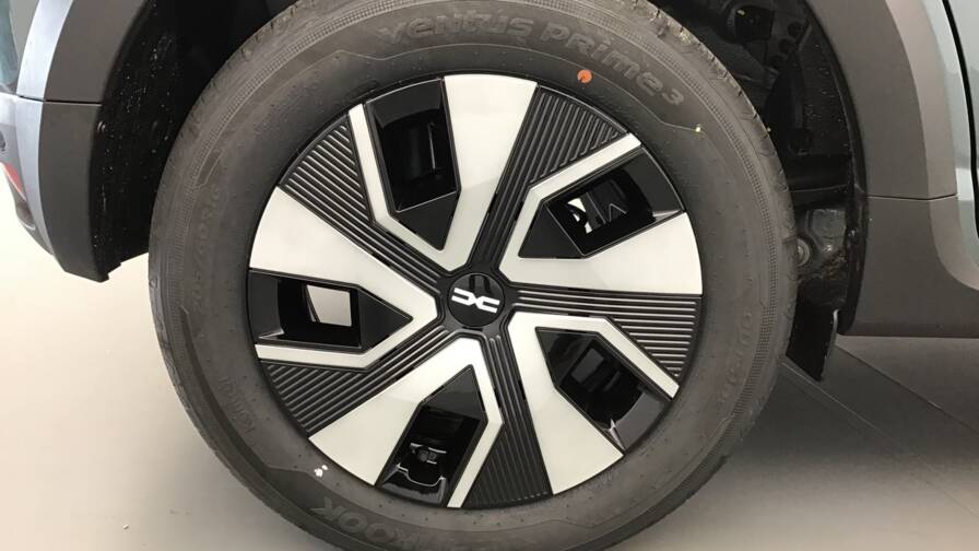 Mandataire Automobile occasion, recherche de Dacia Sandero-tce-90-gsr2-stepway-expression5-portes-vp-essence-sans-plomb - E-Motors