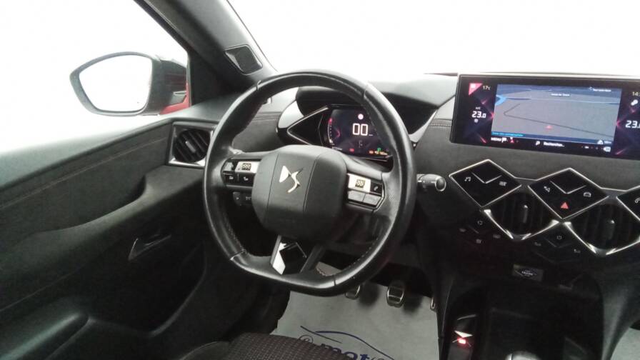 Mandataire Automobile occasion, recherche de Ds Ds3-crossback-puretech-100-bvm6-performance-line-plus - E-Motors