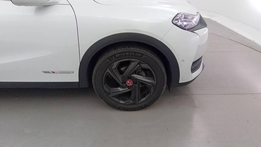 Mandataire Automobile occasion, recherche de Ds Ds3-crossback-puretech-130-eat8-performance-line - E-Motors