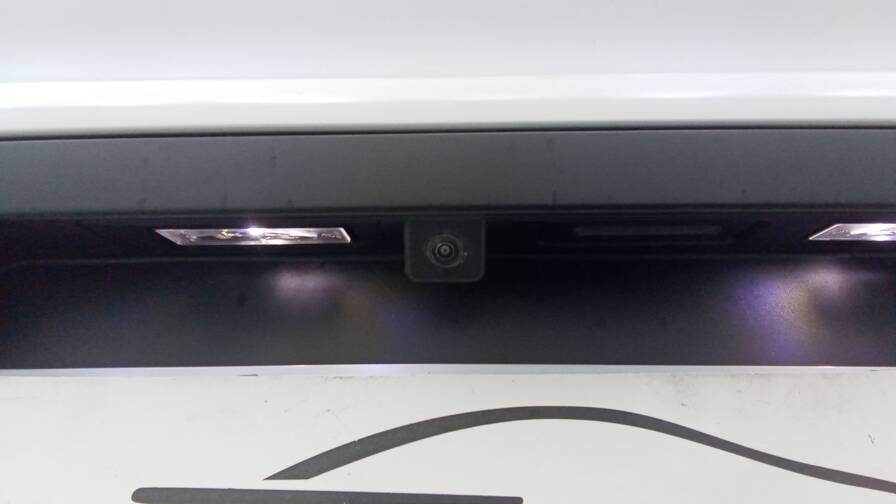 Mandataire Automobile occasion, recherche de Ds Ds3-crossback-puretech-130-eat8-performance-line - E-Motors