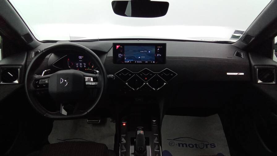 Mandataire Automobile occasion, recherche de Ds Ds3-crossback-puretech-130-eat8-performance-line - E-Motors