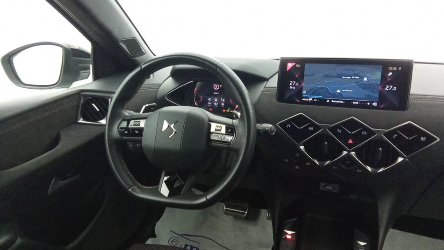Mandataire Automobile occasion, recherche de Ds Ds3-crossback-puretech-130-eat8-performance-line - E-Motors
