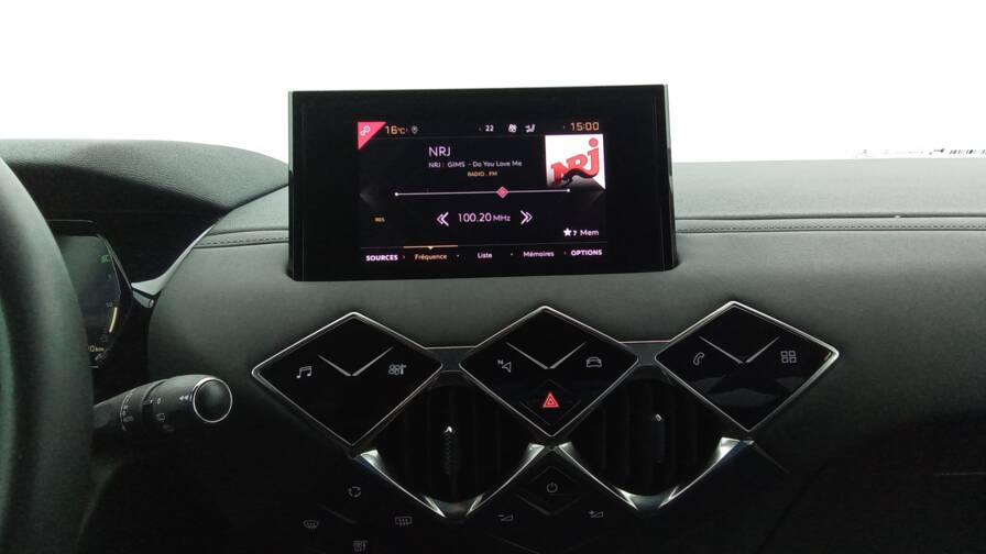 Mandataire Automobile occasion, recherche de Ds Ds3-crossback-puretech-155-eat8-so-chic-plus-cuir-plus-pdc-av - E-Motors