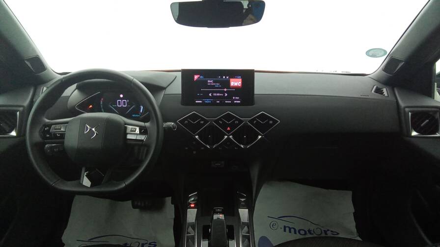 Mandataire Automobile occasion, recherche de Ds Ds3-crossback-e-tense-montmartre - E-Motors