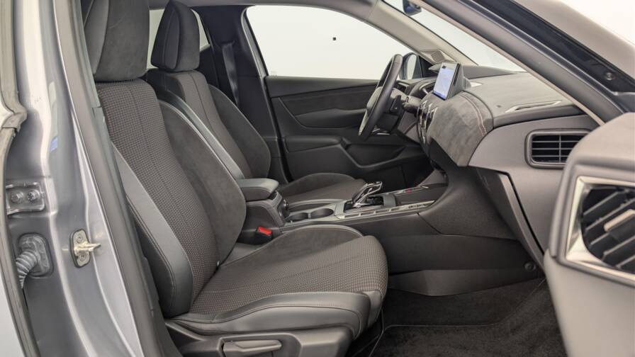 Mandataire Automobile occasion, recherche de Ds Ds3-puretech-130-eat-8-performance-line-plus - E-Motors