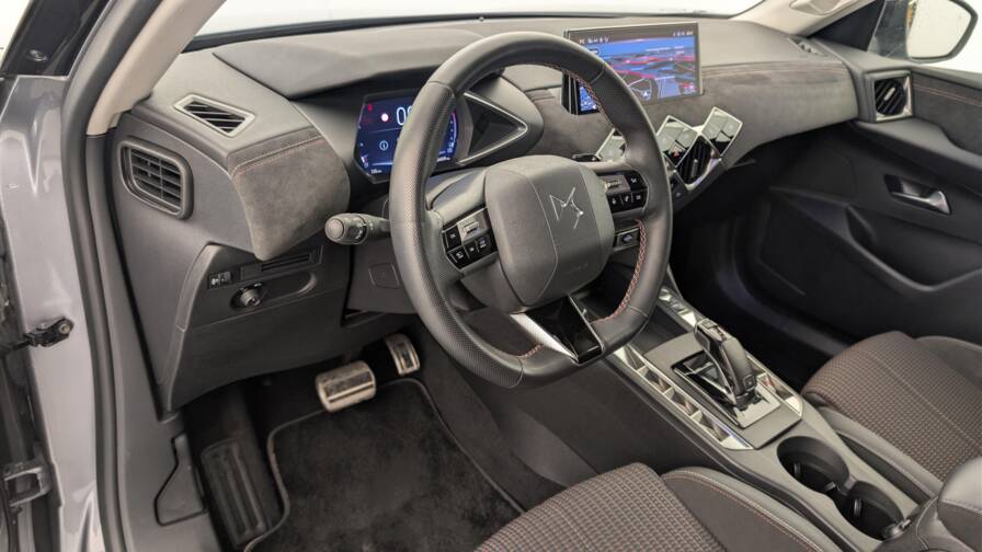 Mandataire Automobile occasion, recherche de Ds Ds3-puretech-130-eat-8-performance-line-plus - E-Motors