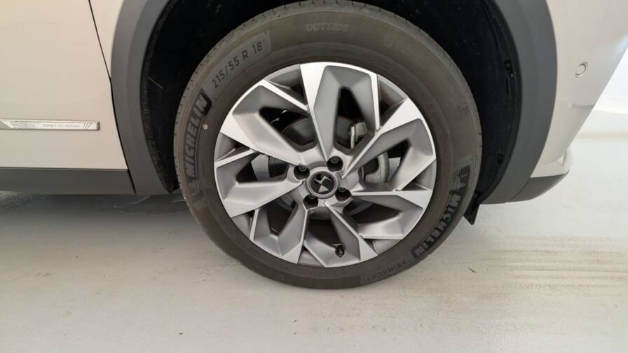 Mandataire Automobile occasion, recherche de Ds Ds3-puretech-130-eat8-esprit-de-voyage - E-Motors
