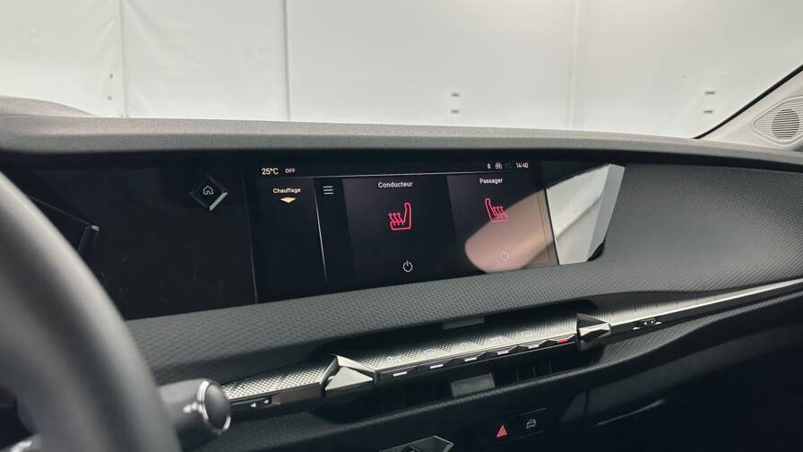 Mandataire Automobile neuf, recherche de Ds Ds4-1-5-bluehdi-130-eat8-pallas - E-Motors