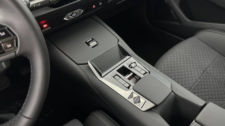 Mandataire Automobile neuf, recherche de Ds Ds4-1-5-bluehdi-130-eat8-pallas - E-Motors