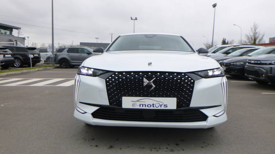 Mandataire Automobile neuf, recherche de Ds Ds-4-bluehdi-130-eat8-pallas-pack-confort - E-Motors