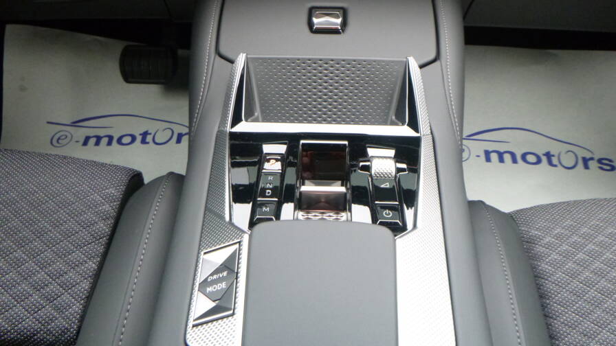 Mandataire Automobile neuf, recherche de Ds Ds-4-bluehdi-130-eat8-pallas-pack-confort - E-Motors