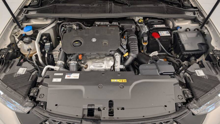 Mandataire Automobile occasion, recherche de Ds Ds4-bluehdi-130-eat8-etoile-alcantara - E-Motors