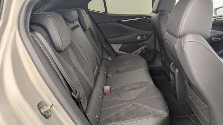 Mandataire Automobile occasion, recherche de Ds Ds4-bluehdi-130-eat8-etoile-alcantara - E-Motors