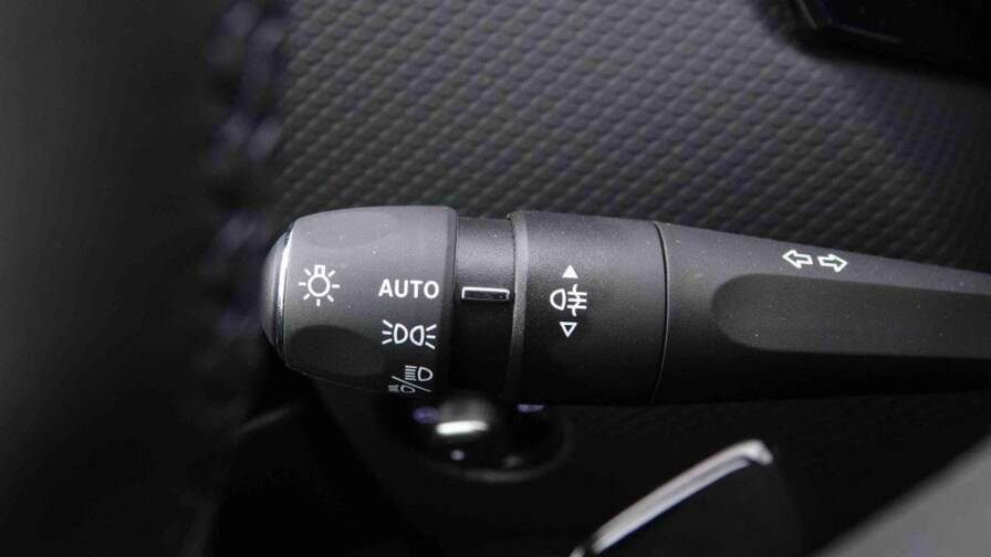 Mandataire Automobile neuf, recherche de Ds Ds4-hybride-136-e-dct6-pallas - E-Motors