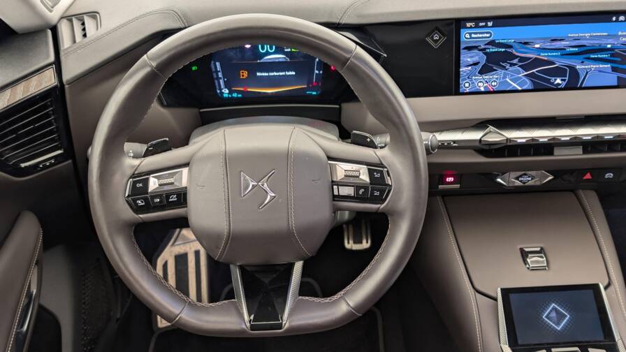 Mandataire Automobile occasion, recherche de Ds Ds4-hybride-e-tense-225-eat8-cross-rivoli - E-Motors