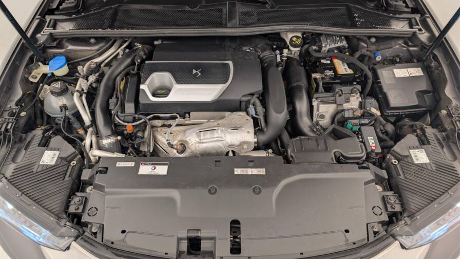 Mandataire Automobile occasion, recherche de Ds Ds4-hybride-e-tense-225-eat8-cross-rivoli - E-Motors