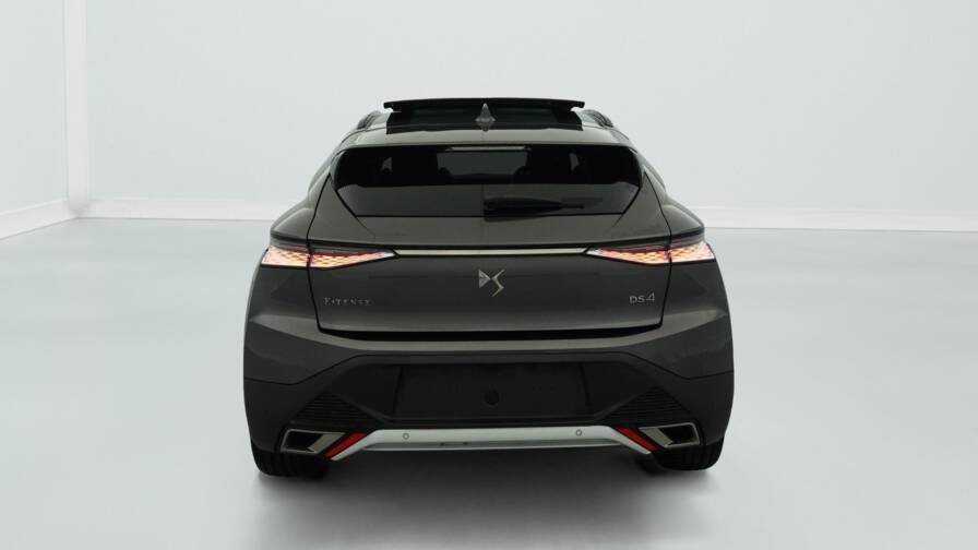 Mandataire Automobile occasion, recherche de Ds Ds4-hybride-e-tense-225-eat8-cross-rivoli - E-Motors