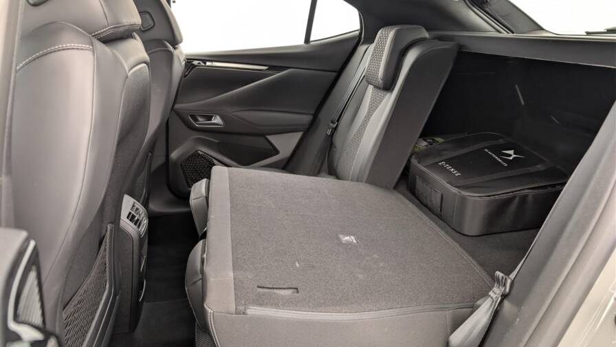 Mandataire Automobile occasion, recherche de Ds Ds4-hybride-e-tense-225-eat8-cross-trocadero - E-Motors